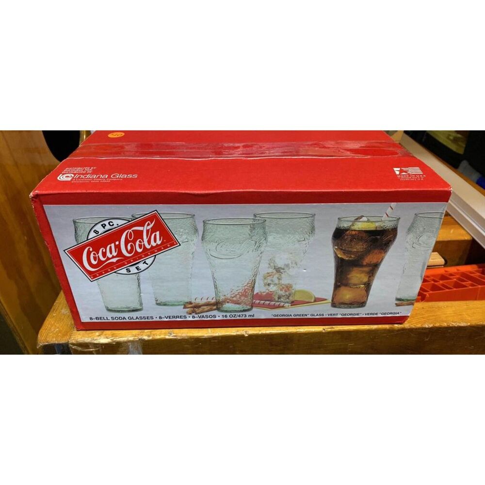 NWT Vintage Coke Glasses total of 8 Bell soda glasses 16 oz green tint